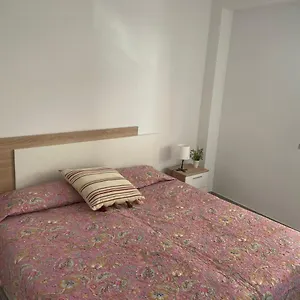 https://apartment-ifaya-el-medano-center-3-bedrooms.tenerifehoteles.net